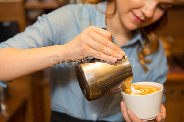 Stockfoto: Vrouw · coffeeshop · cafe · uitrusting