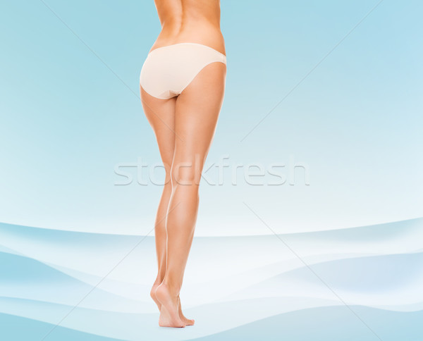 Сток-фото: женщину · длинные · ноги · хлопка · трусики · люди · здоровья
