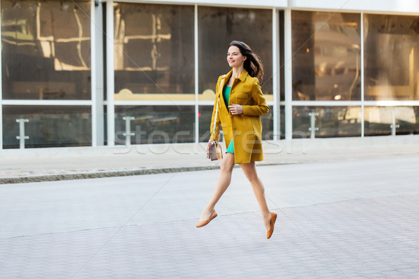 Foto stock: Feliz · calle · de · la · ciudad · moda · personas