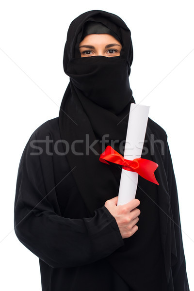 Muzułmanin kobieta hidżab dyplom biały edukacji Zdjęcia stock © dolgachov