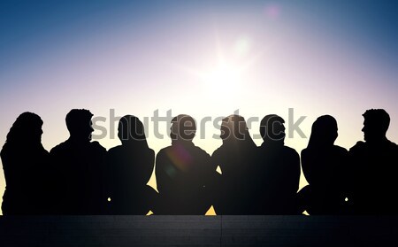 Foto stock: Siluetas · amigos · sesión · escaleras · sol · amistad