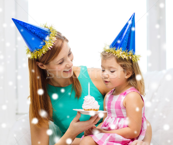 Foto stock: Madre · hija · fiesta · torta · familia