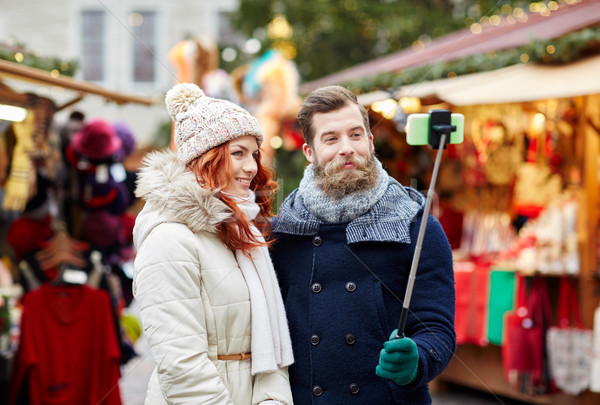 Stockfoto: Paar · smartphone · oude · binnenstad · vakantie · winter