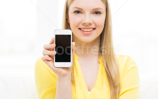 [[stock_photo]]: Femme · smartphone · écran · personnes