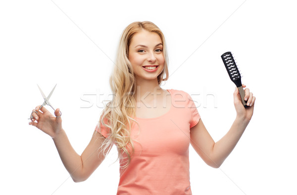Jeune femme ciseaux brosse à cheveux coiffure beauté [[stock_photo]] © dolgachov
