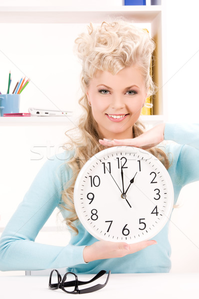 Mujer grande reloj brillante Foto Foto stock © dolgachov