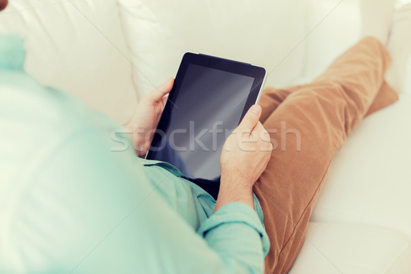 [[stock_photo]]: Homme · ordinateur · maison · technologie