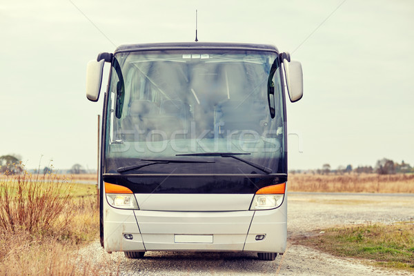 Tur autobuz în aer liber călători turism rutier Imagine de stoc © dolgachov