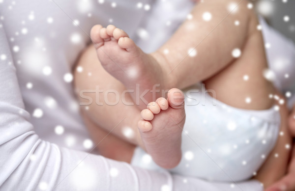 Stockfoto: Pasgeboren · baby · voeten · moeder · handen