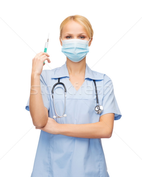 [[stock_photo]]: Homme · médecin · infirmière · masque · seringue