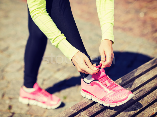 Stok fotoğraf: Koşucu · kadın · eğitmenler · ayakkabı · spor · uygunluk