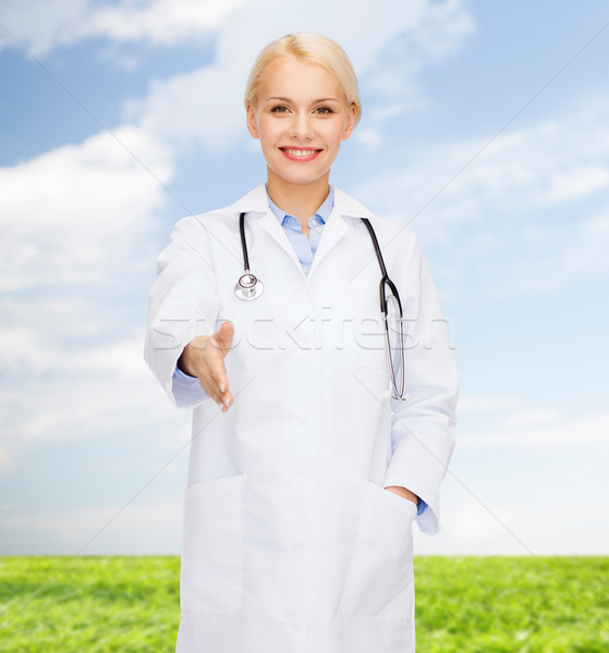 [[stock_photo]]: Souriant · Homme · médecin · stéthoscope · santé · médecine