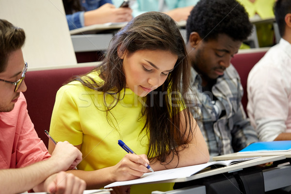 Gruppe internationalen Studenten schriftlich Vortrag Bildung Stock foto © dolgachov