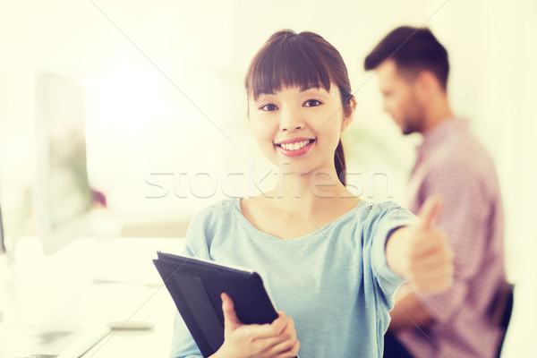 Feliz criador feminino trabalhador de escritório negócio Foto stock © dolgachov