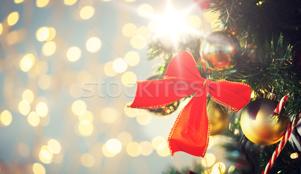 Rot Bogen Dekoration Weihnachtsbaum Feiertage Stock foto © dolgachov