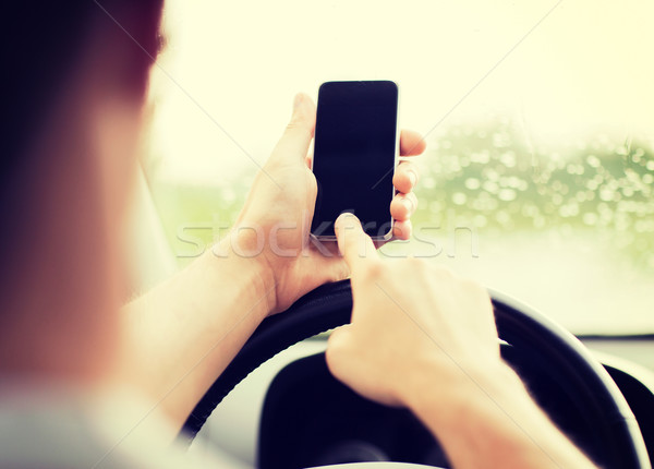 Hombre teléfono conducción coche transporte vehículo Foto stock © dolgachov