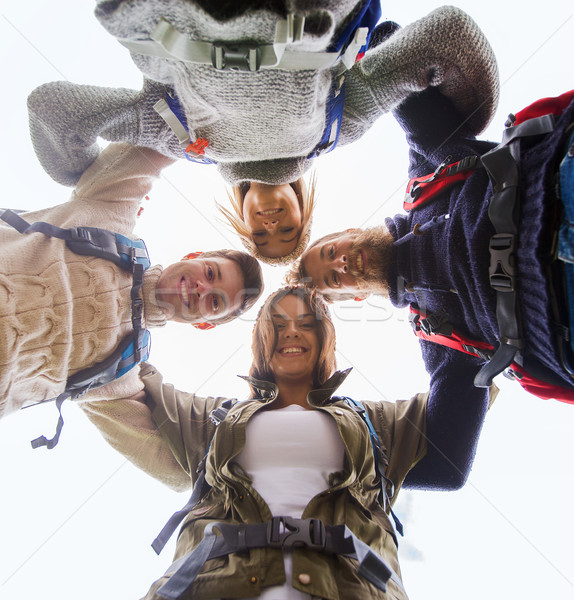 группа улыбаясь друзей походов Adventure путешествия Сток-фото © dolgachov