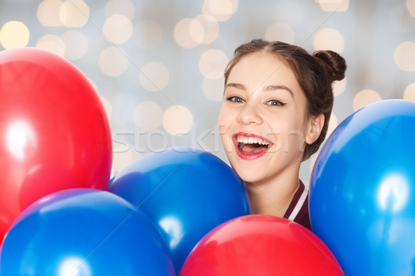 Boldog tinilány hélium léggömbök emberek tinédzserek Stock fotó © dolgachov