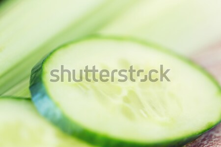 Foto stock: Pepino · fatias · aipo · dieta · vegetal