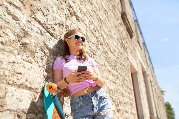 Stockfoto: Gelukkig · tienermeisje · smartphone · lifestyle · zomer · technologie