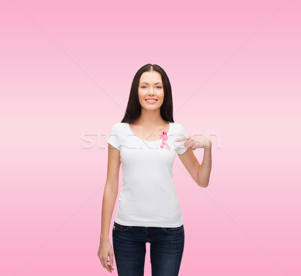 笑顔の女性 ピンク がん 認知度 リボン 医療 ストックフォト © dolgachov