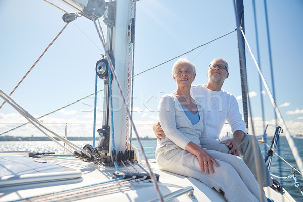 Pareja de ancianos vela barco yate mar Foto stock © dolgachov