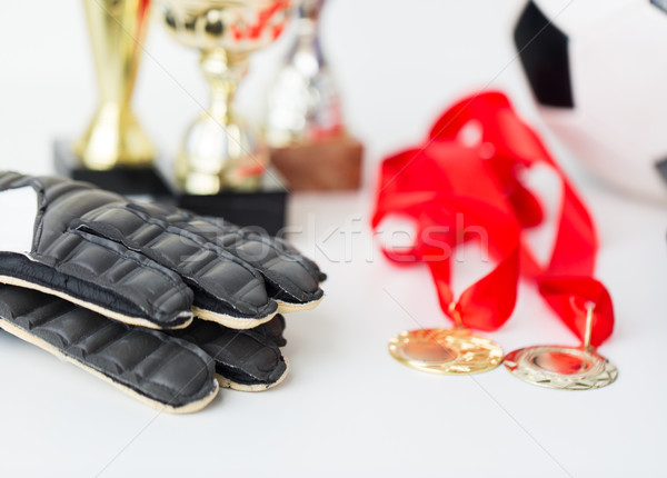 Fußball Handschuhe Tassen Medaillen Sport Stock foto © dolgachov