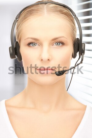 Helpline luminos imagine prietenos femeie operator Imagine de stoc © dolgachov
