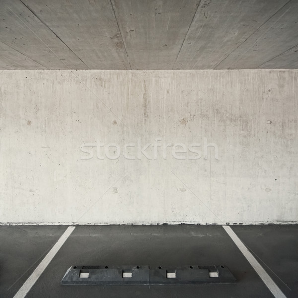 Parkolóhely üres konzerv használt fal háttér Stock fotó © donatas1205