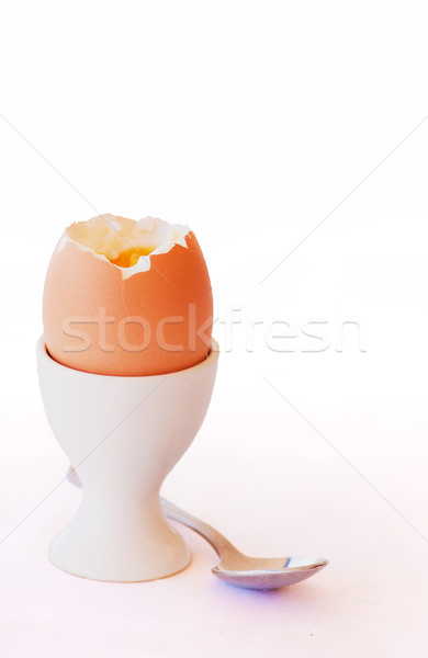Huevo pasado por agua aislado blanco naranja desayuno comida Foto stock © Donvanstaden
