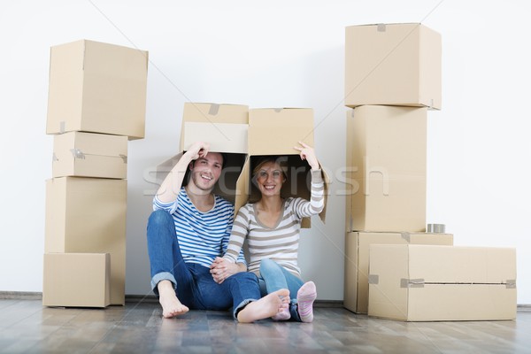 Stockfoto: Bewegende · gelukkig · vrouw · huis