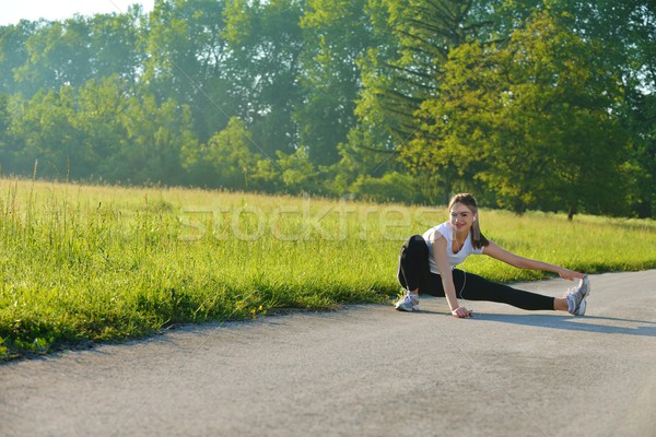 Stock fotó: Nő · nyújtás · fitnessz · egészséges · fiatal · nő · testmozgás