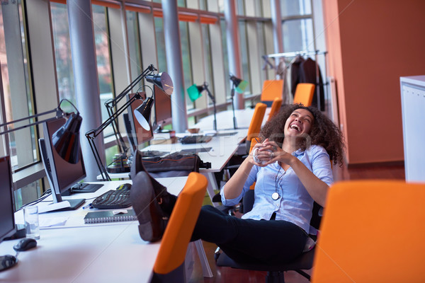 [[stock_photo]]: Femme · d'affaires · pause · café · heureux · jeunes