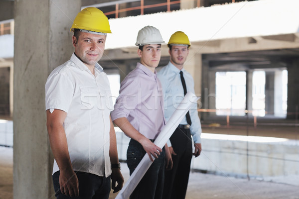 équipe gens d'affaires groupe architecte vérifier [[stock_photo]] © dotshock