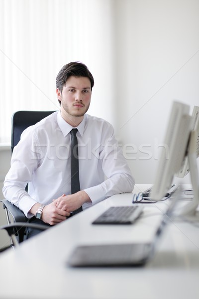 Foto d'archivio: Uomini · d'affari · gruppo · lavoro · cliente · help · desk