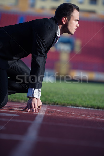 Geschäftsmann bereit Sprint starten Position laufen Stock foto © dotshock