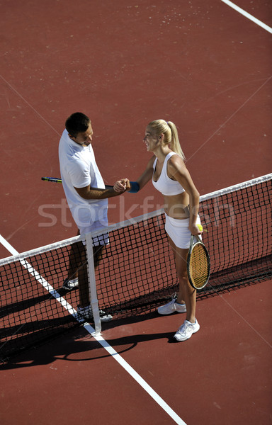 Foto stock: Feliz · jugar · tenis · juego · aire · libre