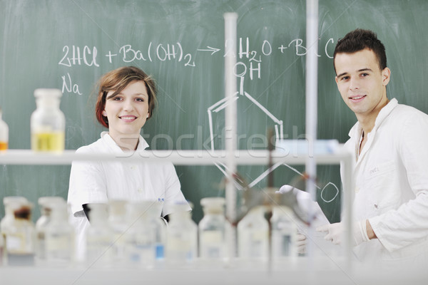 Stockfoto: Studenten · paar · lab · jonge · heldere · man