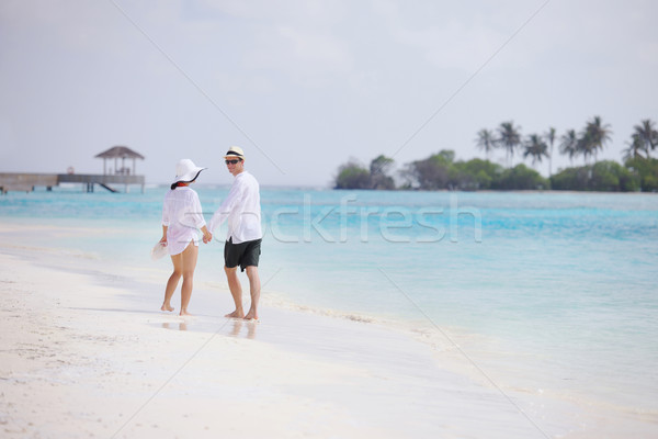 Сток-фото: счастливым · весело · пляж · молодые · романтические