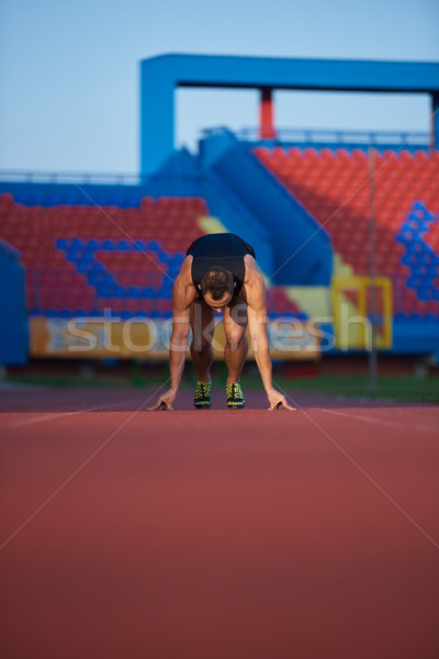 Sportlich Mann starten Blöcke läuft Länge Stock foto © dotshock