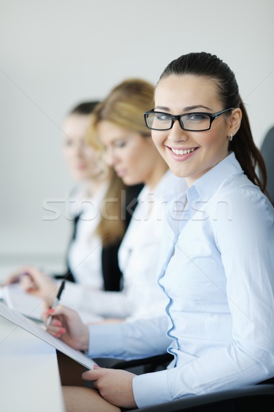 Stockfoto: Zakenvrouw · permanente · personeel · geslaagd · moderne · heldere