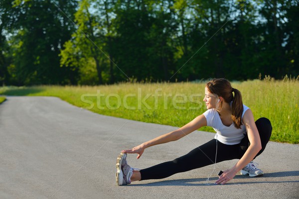 Stock fotó: Nő · nyújtás · fitnessz · egészséges · fiatal · nő · testmozgás