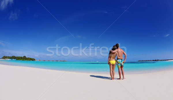 Fericit vară plajă tineri Imagine de stoc © dotshock