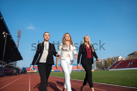 Gens d'affaires courir course suivre ensemble affaires [[stock_photo]] © dotshock