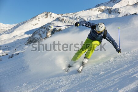 商業照片: 滑雪 · 事故 · 男子 · 騎術 · 下降 · 下