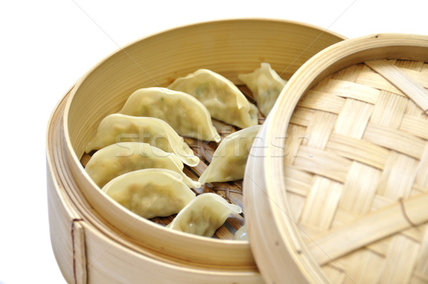 Vapor alb carne asiatic gătit Imagine de stoc © dutourdumonde