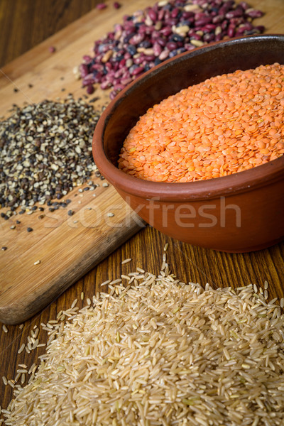 Rouge fèves brun riz table en bois [[stock_photo]] © dutourdumonde