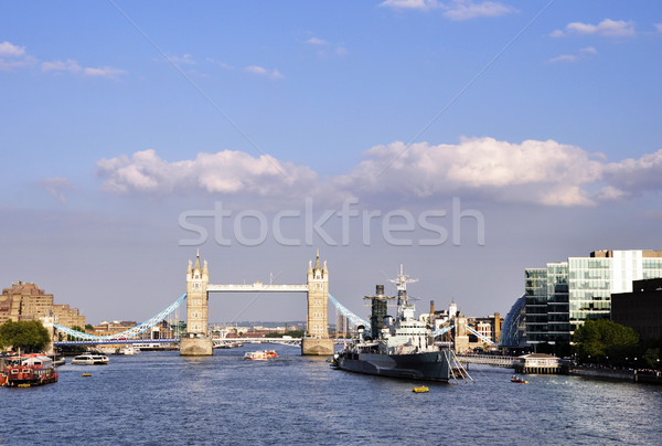 Tower Bridge Londres eau ville pont architecture [[stock_photo]] © dutourdumonde