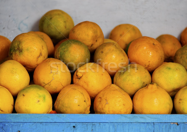 Organic oranges Stock photo © dutourdumonde