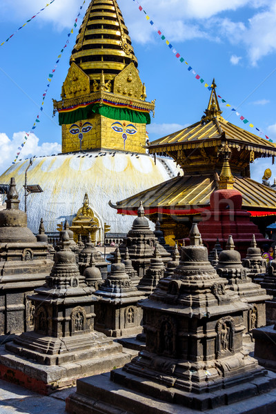 Foto stock: Nepal · 2015 · edifício · mundo · bandeira · ouro